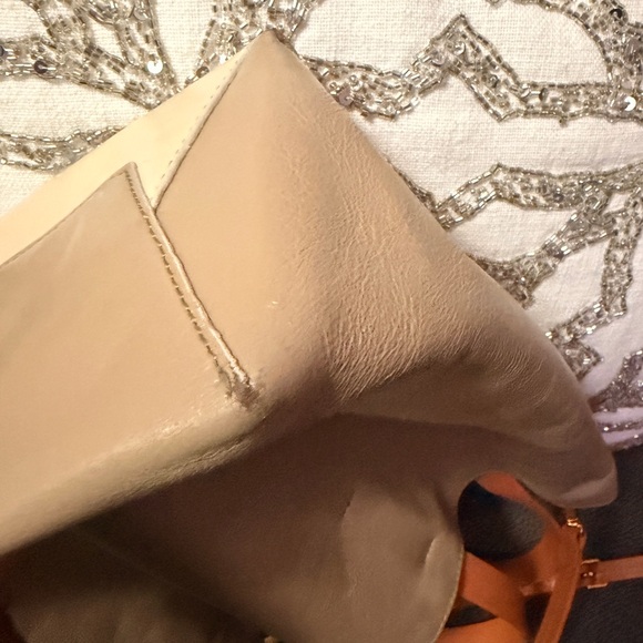 Marni
MUSEO SOFT SMALL BAG IN GREY-GREEN AND BEIGE LEATHER Tote - Picture 5 of 14